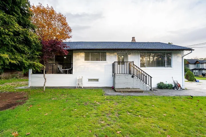 11205 78A AVENUE, Delta, British Columbia V4C1P4