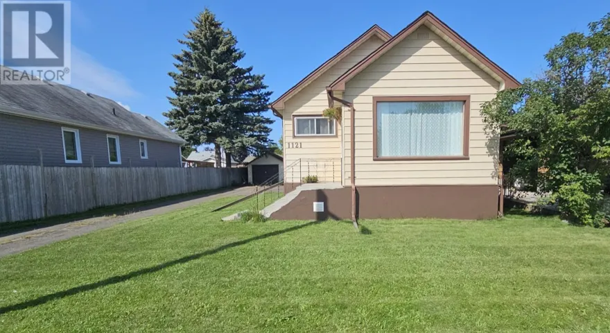 1121 Centre AVE, Thunder Bay, Ontario P7E2X6