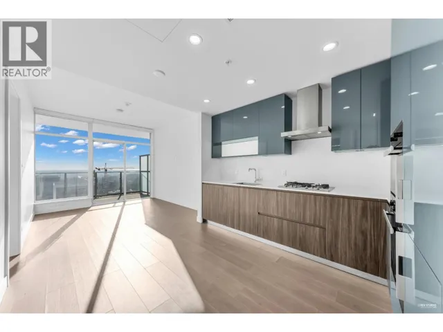 1505 6511 SUSSEX AVENUE, Burnaby, British Columbia V5H0K5