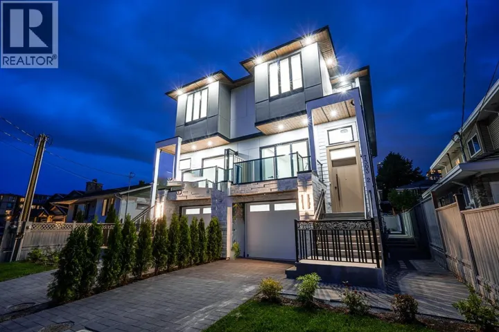 2 7303 14TH AVENUE, Burnaby, British Columbia V3N1Z5