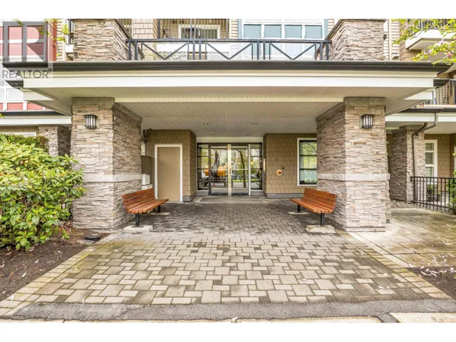 403 7088 MONT ROYAL SQUARE, Vancouver, British Columbia V5S4X7