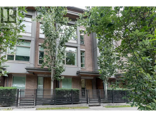 5510 OAK STREET, Vancouver, British Columbia V6M2V6
