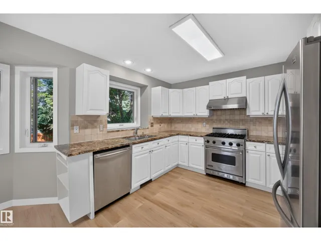 3640 31 ST NW, Edmonton, Alberta T6T1G8