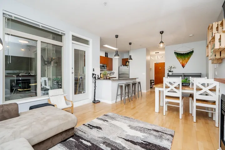 232 10180 153 STREET, Surrey, British Columbia V3R0B5