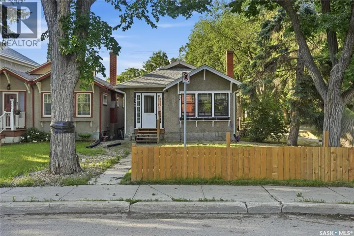 3300 Victoria AVENUE, Regina, Saskatchewan S4T1L6