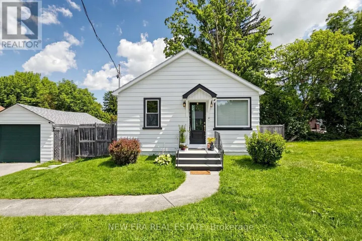 247 MURIEL STREET, Newmarket (Gorham-College Manor), Ontario L3Y3N2