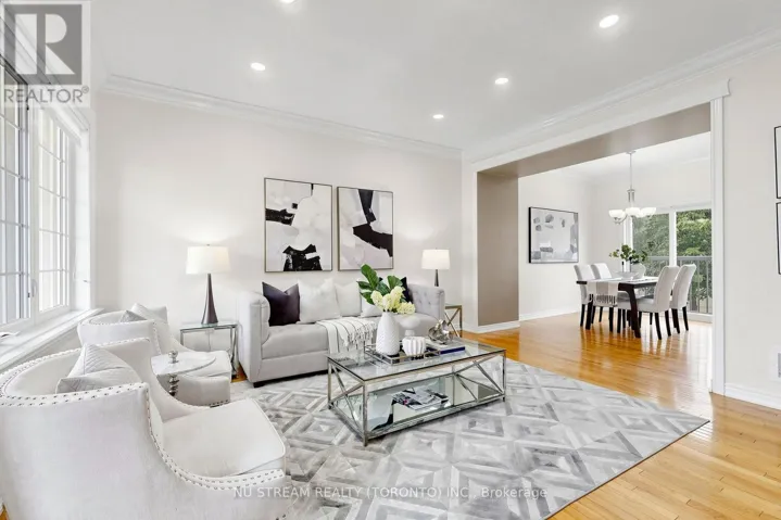 15 - 123 GEORGIAN DRIVE, Oakville (RO River Oaks), Ontario L6H0E7