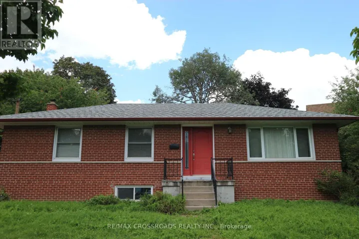 11 CLETA DRIVE, Toronto (Kennedy Park), Ontario M1K3G5