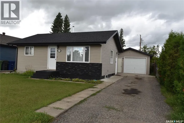 415 8th AVENUE W, Nipawin, Saskatchewan S0E1E0