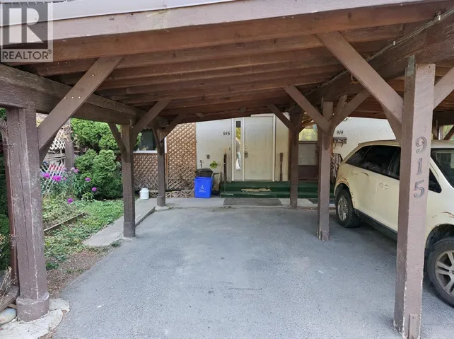 915 Dogwood Street, Creston, British Columbia V0B1G3