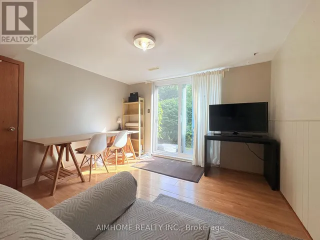 WALK OUT BSMT - 94 MICMAC CRESCENT, Toronto (Pleasant View), Ontario M2H2K2