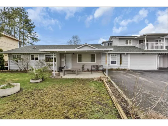 12215 85A AVENUE, Surrey, British Columbia V3W6G8