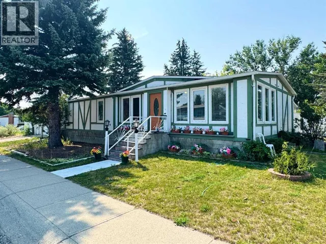 14 Dalhousie Court W, Lethbridge, Alberta T1K4C9