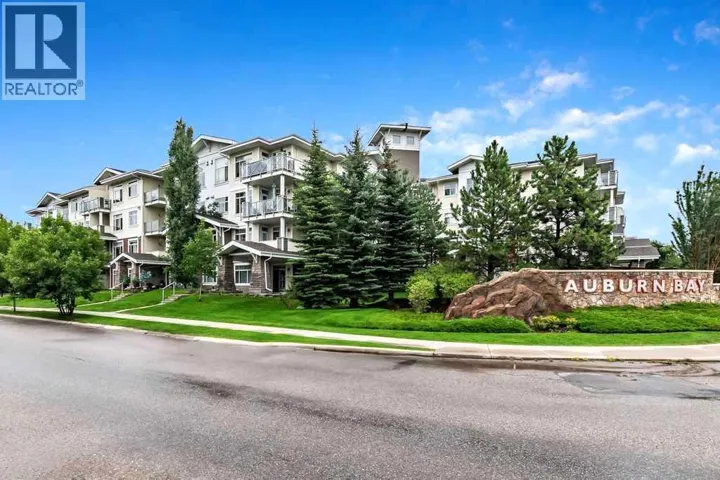 202, 10 Auburn Bay Link SE, Calgary, Alberta T3M1Y8