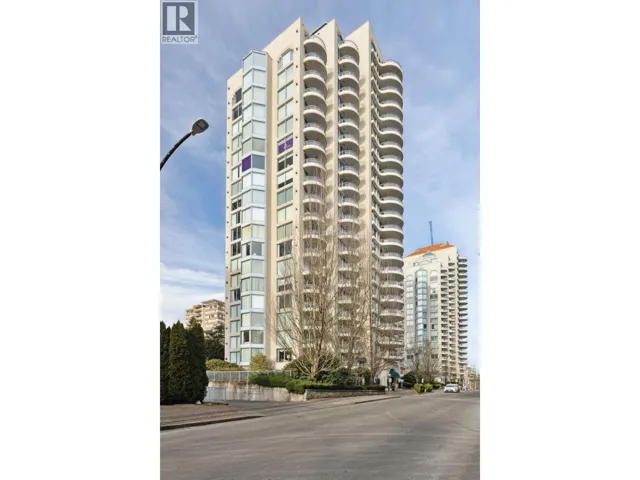 1604 739 PRINCESS STREET, New Westminster, British Columbia V3M6V6