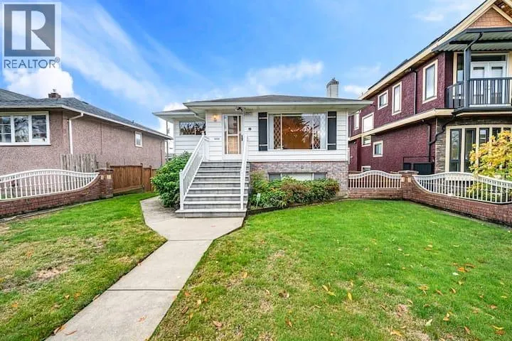 3136 E 53RD AVENUE, Vancouver, British Columbia V5S1W5