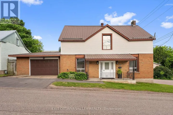 164 MAPLE AVENUE, Pembroke, Ontario K8A1L2