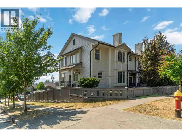 108 3416 ROXTON AVENUE, Coquitlam, British Columbia V3B0G7