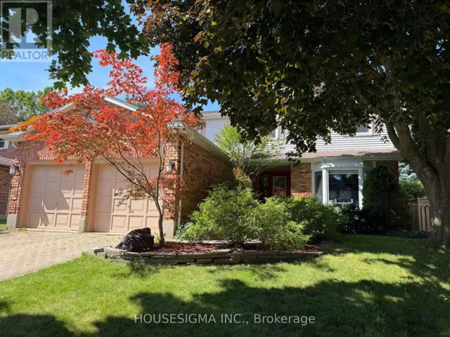 18 JENNIFER GARDENS, London North (North B), Ontario N5X3K8