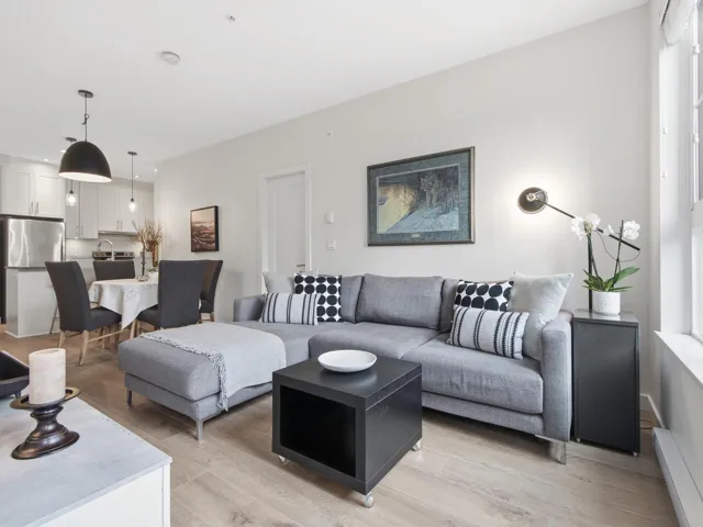 109 20829 77A AVENUE, Langley, British Columbia V2Y0Y5