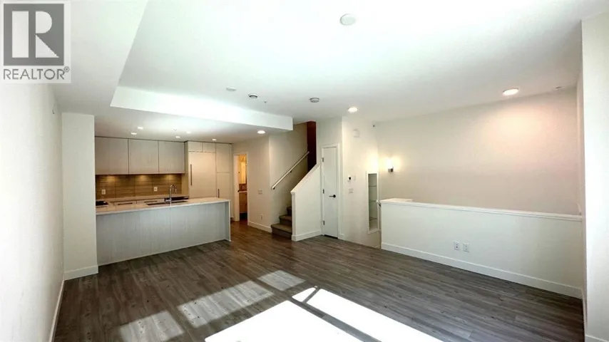 259 2035 GLENAIRE DRIVE, North Vancouver, British Columbia V7P1Y3