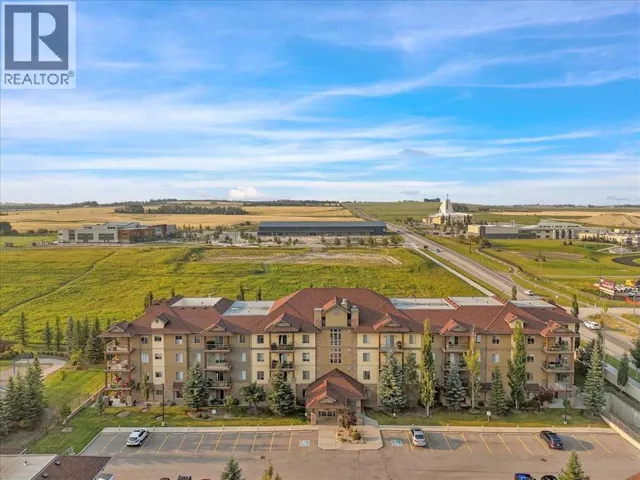 4410, 92 Crystal Shores Road, Okotoks, Alberta T1S2N2