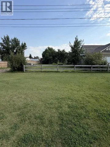 188 East 100 South, Raymond, Alberta T0K2S0