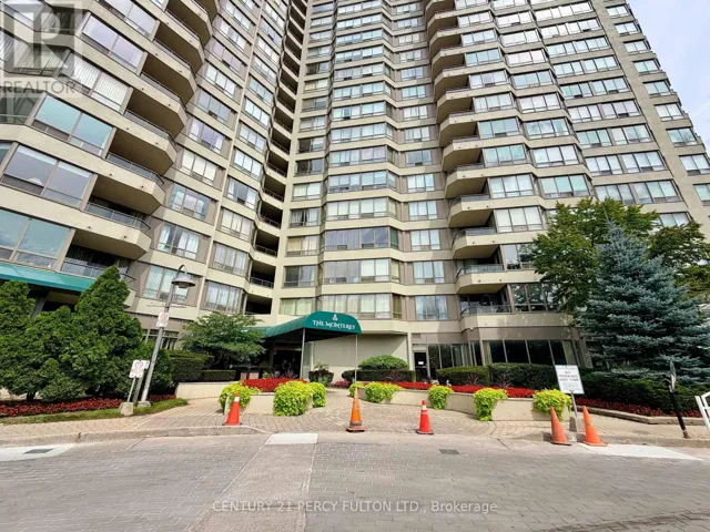 175 BAMBURGH CIRCLE, Toronto (Steeles), Ontario M1W3X8