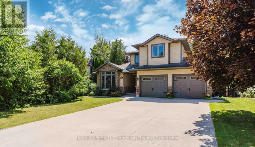 482 CREEKWOOD DRIVE, Saugeen Shores, Ontario N0H2L0