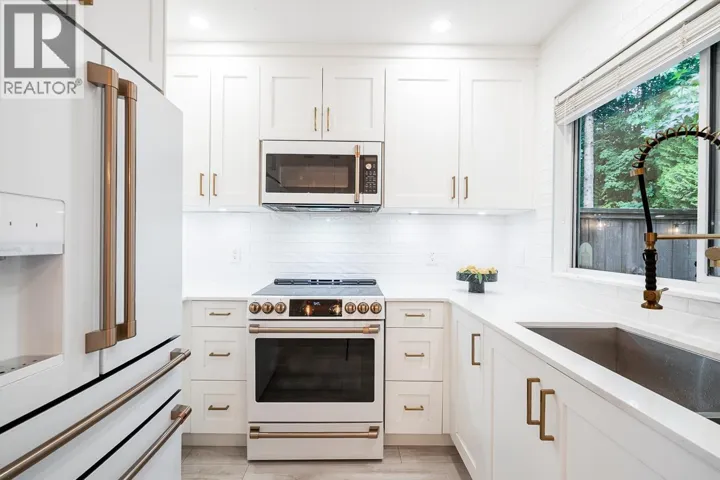 35 7465 MULBERRY PLACE, Burnaby, British Columbia V3N5A1