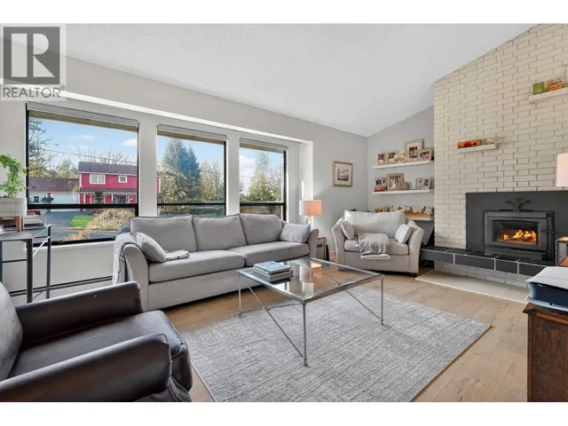 1838 HARBOUR DRIVE, Coquitlam, British Columbia V3J5W7