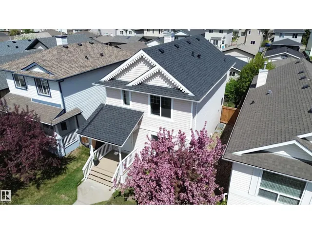 21344 88 AV NW, Edmonton, Alberta T5T6V1