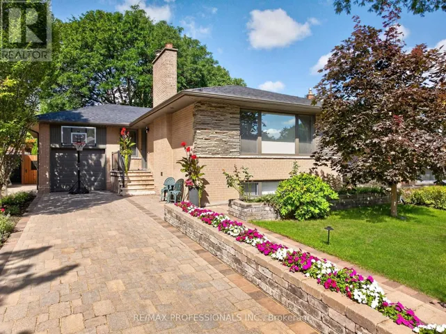 57 MERRYGALE CRESCENT, Toronto (Eringate-Centennial-West Deane), Ontario M9B5N9