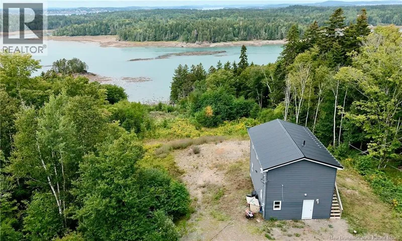 5 Maple Leaf Court, Wilsons Beach, New Brunswick E5E0A9