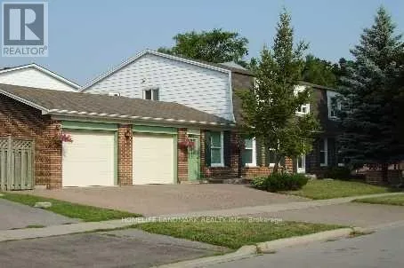 B2 - 43 WAKEFIELD CRESCENT, Toronto (L'Amoreaux), Ontario M1W2C1
