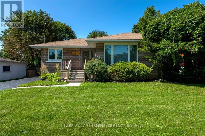 92 JOHNSON STREET, Barrie (Codrington), Ontario L4M4R3