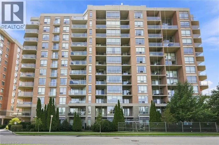 1150 PARKWEST Place Unit# 301, Mississauga, Ontario L5E3K4