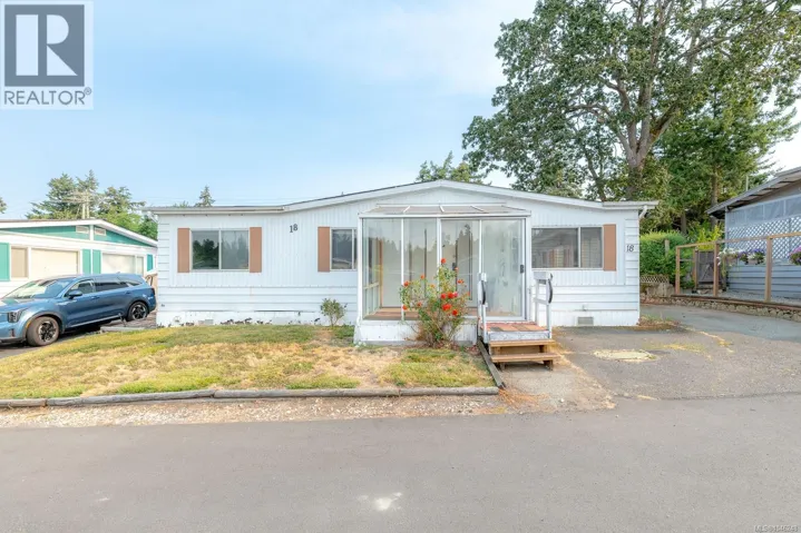18 158 Cooper Rd, View Royal, British Columbia V9A7B3