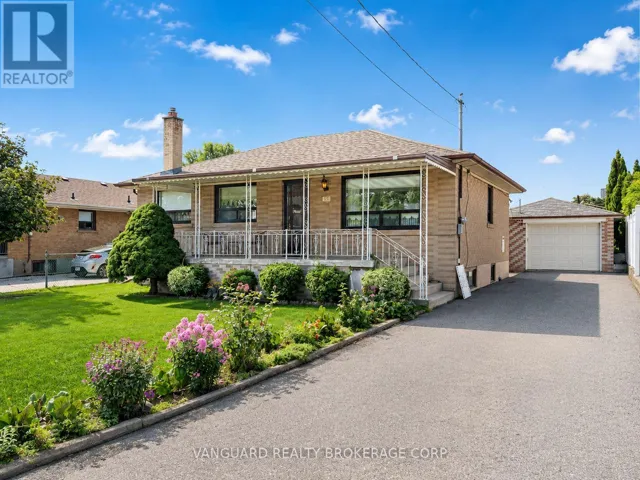 43 SPALDING ROAD, Toronto (Downsview-Roding-CFB), Ontario M3K1J8