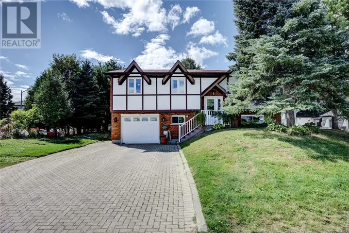 844 Windermere Crescent, Sudbury, Ontario P3A5A5
