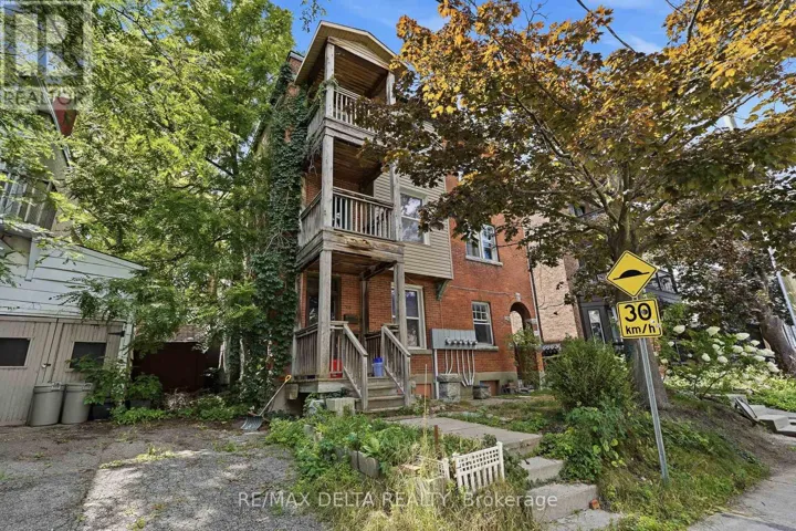2 - 516 BAY STREET, Ottawa, Ontario K1R6B2