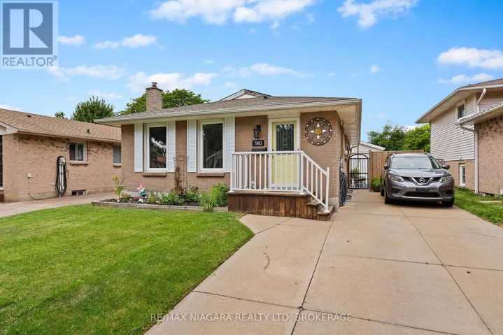 7803 SALISBURY PLACE, Niagara Falls (West Wood), Ontario L2H2N1