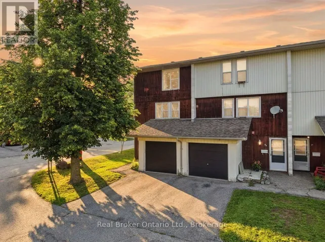 93 - 135 CHALMERS STREET S, Cambridge, Ontario N1R6M2