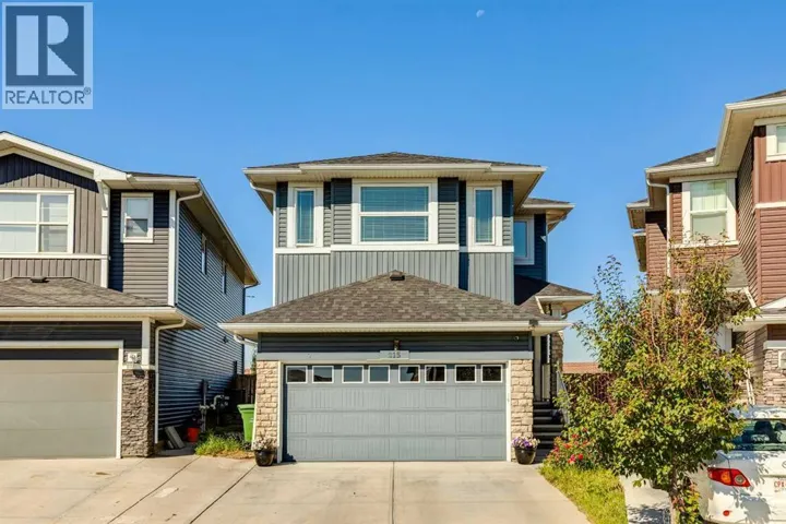 215 Redstone Heights NE, Calgary, Alberta T3N0T9