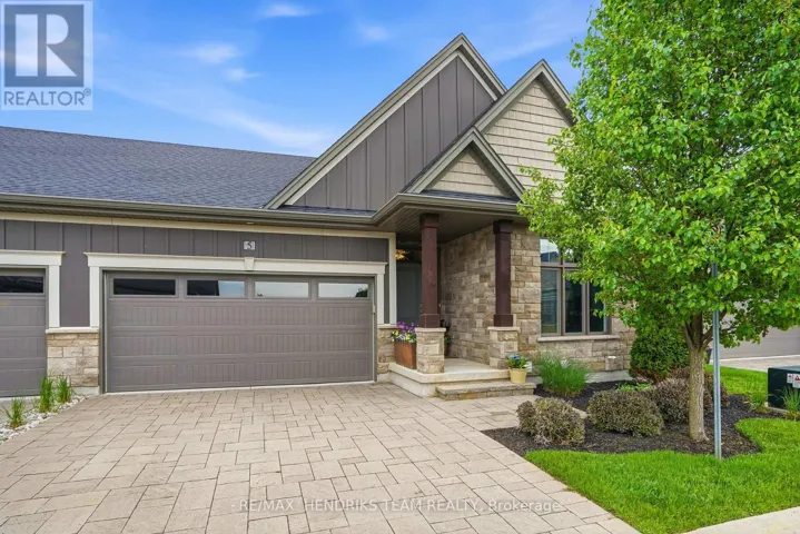 5 - 180 PORT ROBINSON ROAD, Pelham (Fonthill), Ontario L0S1E6
