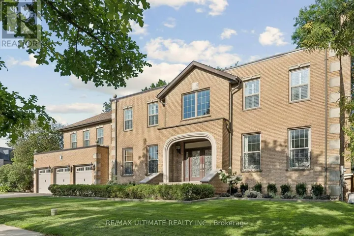 1 VERSAILLES COURT, Toronto (Banbury-Don Mills), Ontario M3B2A8