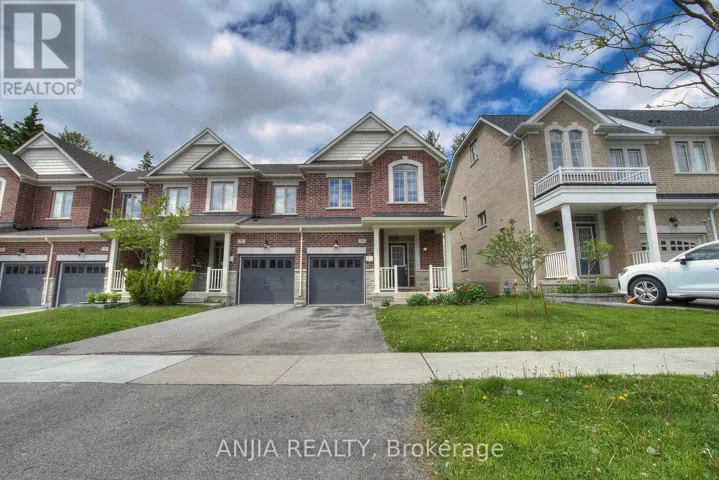 80 RADIAL DRIVE E, Aurora, Ontario L4G0Z8