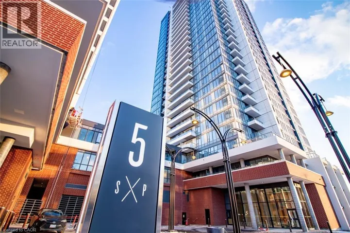 5 WELLINGTON Street S Unit# 210, Kitchener, Ontario N2G0E3