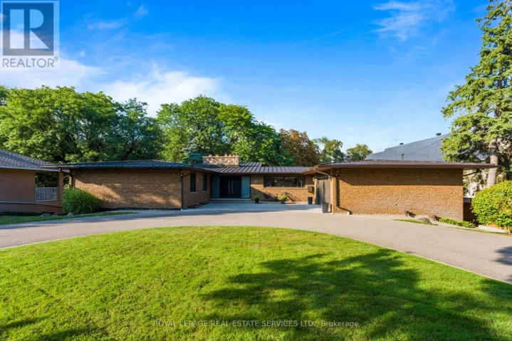23 LORRAINE GARDENS, Toronto (Islington-City Centre West), Ontario M9B4Z5