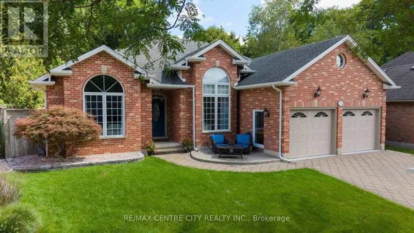 176 OPTIMIST PARK DRIVE, London South (South K), Ontario N6K4M2